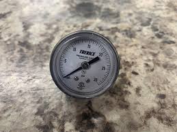 1.5" Gauge 1/8" Back 0-30PSI