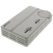 Peco Thermostat On-Off 24-277Vac